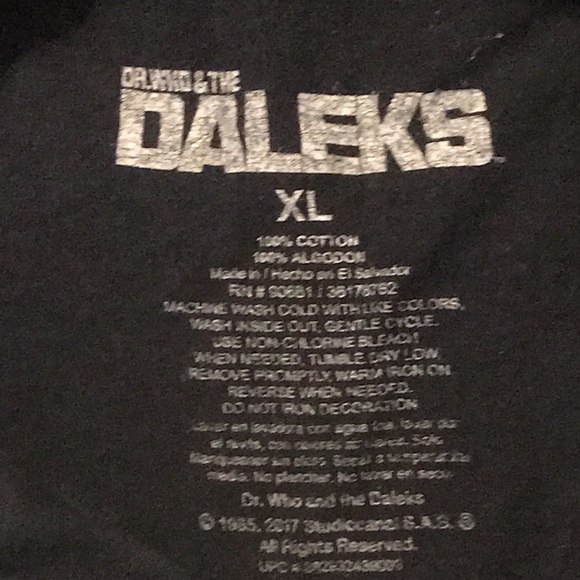 Dr Who & The Daleks T-shirt - Picture 6 of 7